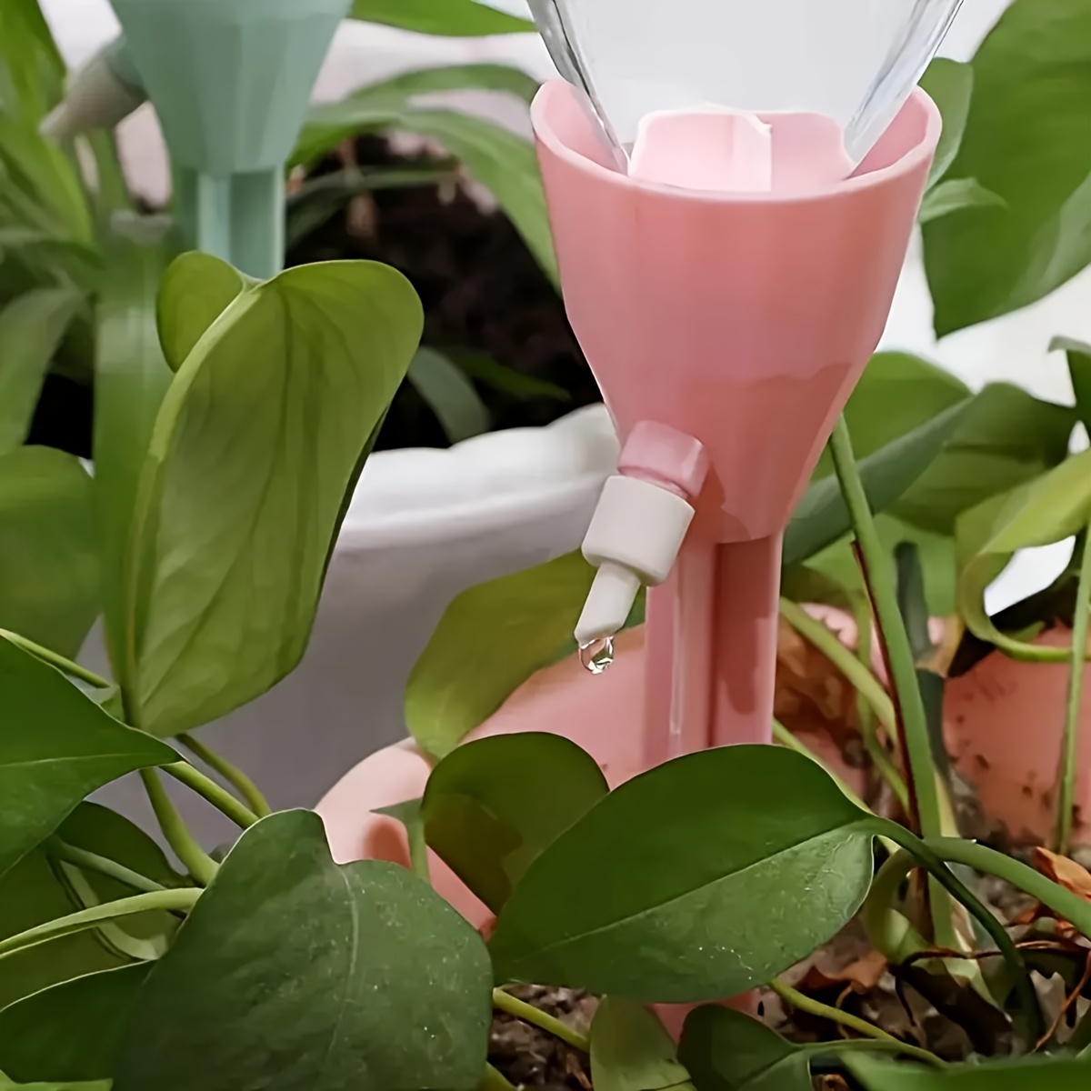 ชุดระบบน้ำหยดอัตโนมัติสำหรับต้ - Drip Irrigation System Automatic Kit บทวิจารณ์และราคา